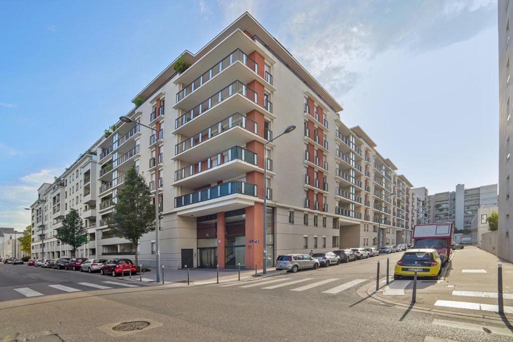 Ferienwohnung 52M2,Terrace&Garage,Near Part Dieu Station,Lyon Congress Center,Parc Teted'Or Villeurbanne Exterior foto